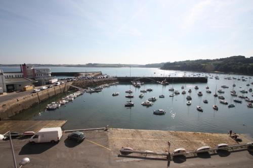 photo chambre Appartement Design III Port Douarnenez