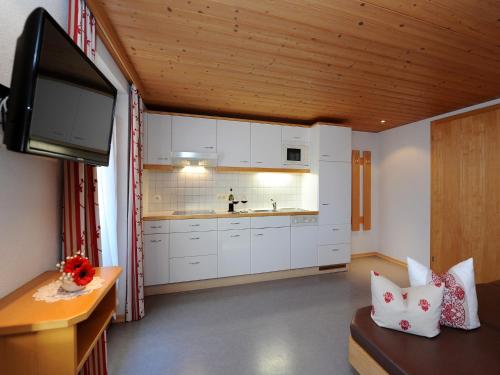 廚房, Apartment in Damuls near Ski Slopes in 達穆爾斯