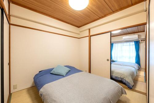 A sightseeing spot 2 minutes on foot to the nearest station, 12 minutes by train to Nagoya Port Aqua in Minato