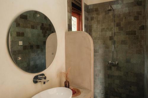 The Nuga House