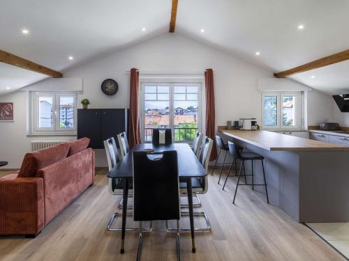Grand appartement refait à neuf près de la plage avec wifi et parking - FR-1-4-710