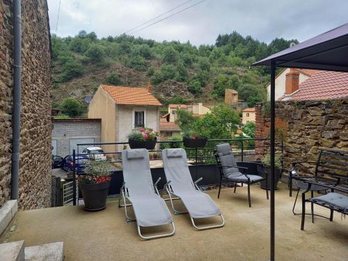 Gîte des Remparts près de Clermont, confort et charme - FR-1-582-541 (Gite des Remparts pres de Clermont, confort et charme - FR-1-582-541) in Sainte Florine ciems