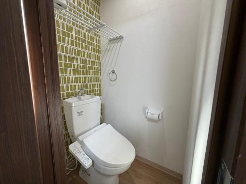 BEST ONE 鶴橋 Tsuruhashi 3-1