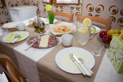 virtuve, Il Gruccione in Sant' Omero
