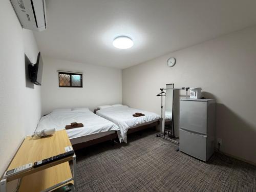 BEST ONE 鶴橋 Tsuruhashi 3-4