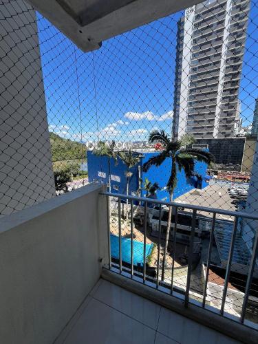 Apartamento quadra mar em Balneário Camboriú - image 2