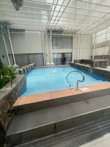 The Serenity Tower 90BB