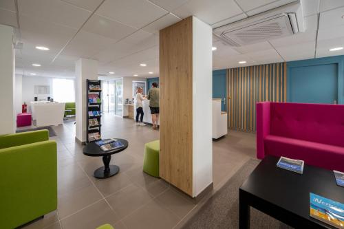 Lobby, Residence Goelia Cap Azur in Saint Mandrier Sur Mer