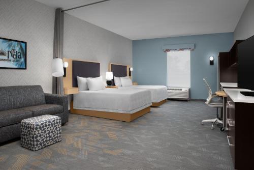 2 queen beds