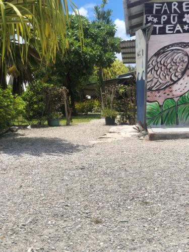 Fare Pū Tea (Fare Pu Tea) in Fakarava