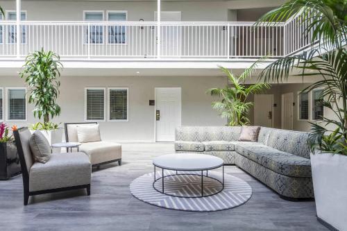 Inn Off Capitol Park Ascend Hotel Collection - image 3