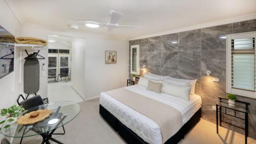 บริการและสิ่งอำนวยความสะดวก, เฮอริเทจ ริเวอร์ มอเตอร์ อินน์ (Heritage River Motor Inn) in กราฟตัน