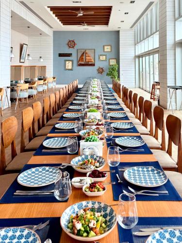 Ресторант, Karpaz Gate Marina Hotel in Yeni Erenköy