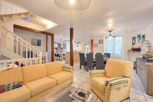 800m plage - grande maison pour 6 avec billard - Location saisonnière - Plouguerneau