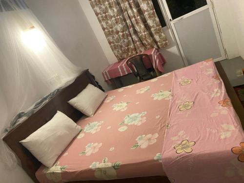 2 twin beds