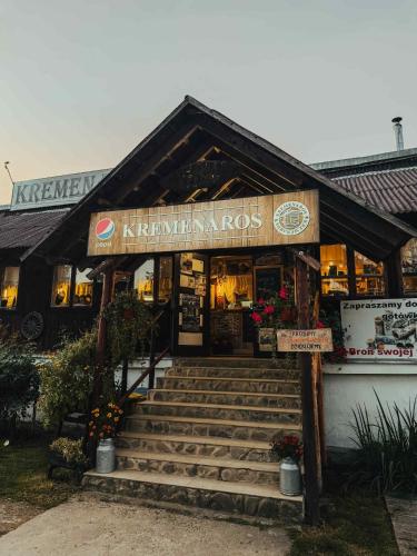 Krogs/atpūtas telpa, Kremenaros in Ustrzyki Gorne