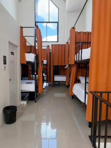 Global Beach Hostel - Ao Nang in Nopparat Thara