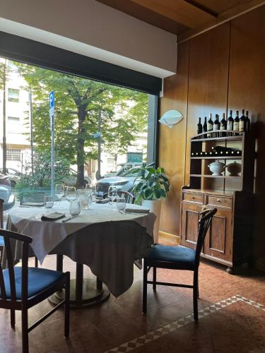 레스토랑, 호텔 유로파 리스토란테 자라멜라 (Hotel Europa Ristorante Zaramella) in 파도바 시티 센터