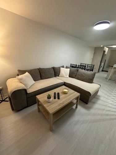 Istaba viesiem, Appartement cosy 2 chambres in Jougne