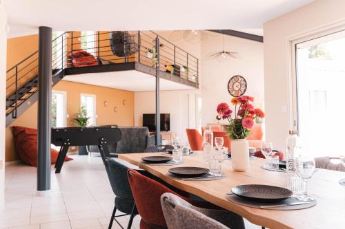 Ô Repos de l'étang - Maison sereine en Vendée, idéale familles, amis & séminaires intimistes gîte à louer Simon-la-Vineuse