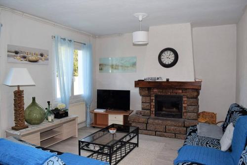 Maison indépendante avec cour, jardin clos et WIFI à PERROS-GUIREC - Réf 333