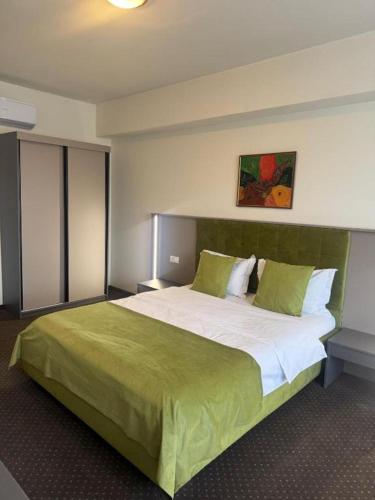 Hotel Yaky Center