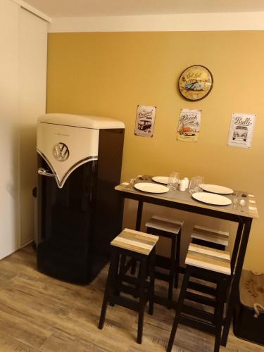 T2 Antibes - confort et cosy - piscine in Camp Long