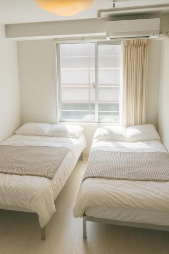 Honmachi Spacious Family Apartment 3min Walk from Station for 6 Guests 1008