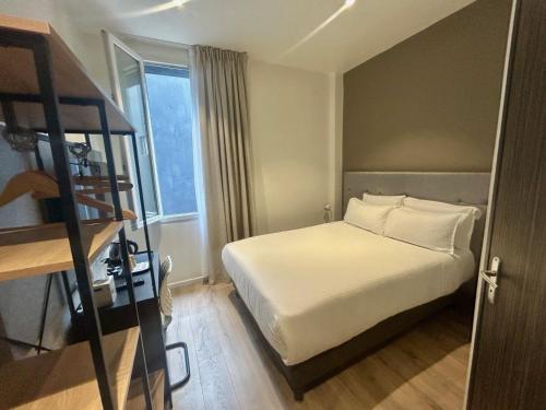 Sleeps 1