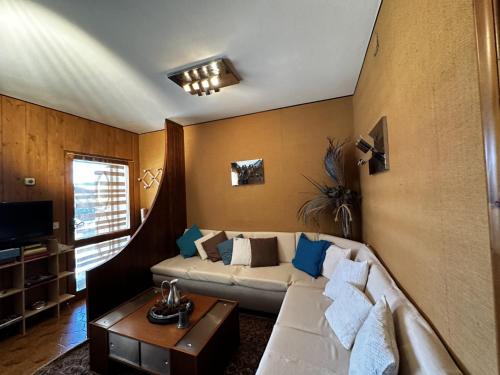 Cortina Chalet Skyview in 科爾蒂納丹佩佐近中心區