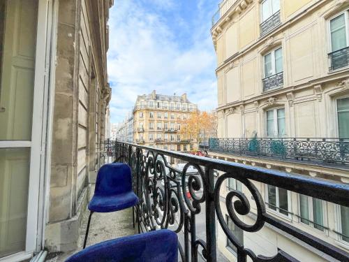 Urban Flat 61 - Pretty 3 Bedrooms in Center of Paris - image 5