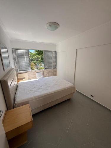 4-bedroom apartment 20 meters from Tombo Beach near Cafeteria Constantinopla
