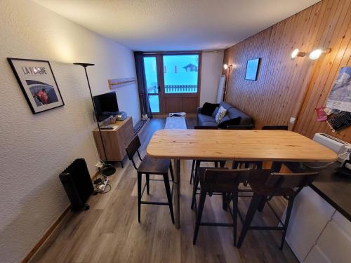 Appartement Triplex 2 Pièces · Ski aux Pieds · Terrasse - FR-1-181-2624 (Appartement Triplex 2 Pieces · Ski aux Pieds · Terrasse - FR-1-181-2624) in Plagne