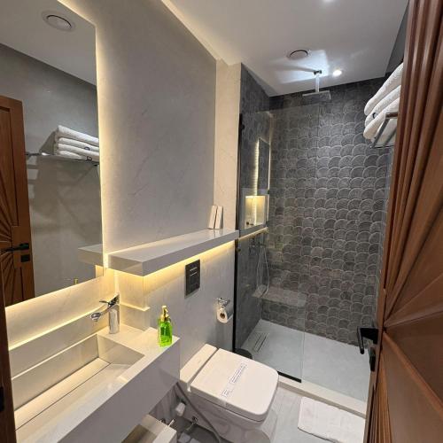 DouDou Pyramids View Hotel Room Type - Deluxe Double Room with Bath