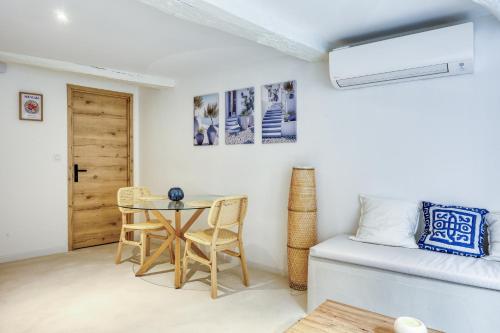 Eros Suite, Greek-style apartment with Jacuzzi in 布里尼奧勒