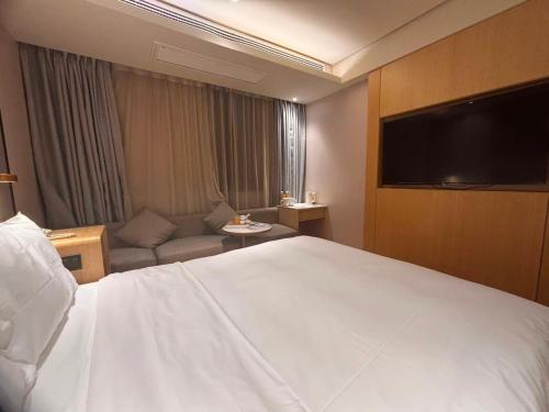 JI Hotel Shanghai Hongqiao Airport Qixin Road – Shanghai, DC