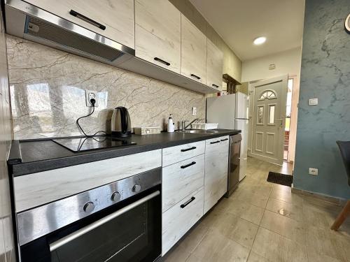 Zaliv Apartments - image 5