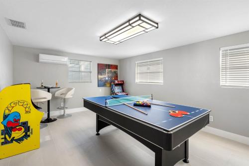 Luxury Heated Salt Pool House in Perfect Location! in Tampa, USA