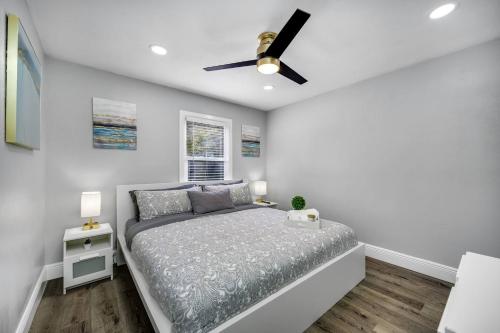 Heated In-Ground Pool with Whirlpool in Tampa, USA