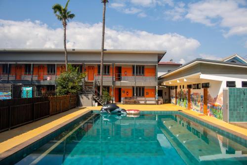 Swimming pool, Revolution Pai in Pai Riverside