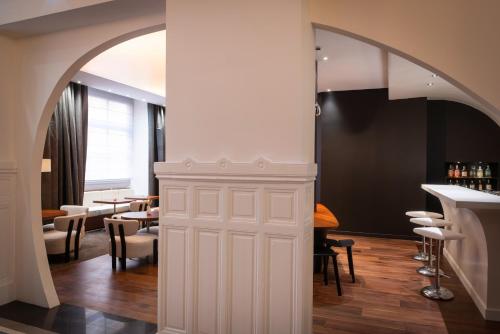 Lobby, Le Grand Balcon Hotel in Toulouse