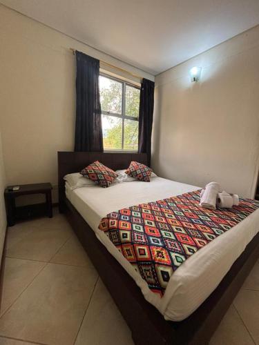 2 twin beds
