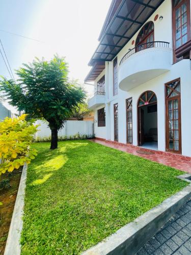 Amity Villa – khách sạn tại Weliveriya