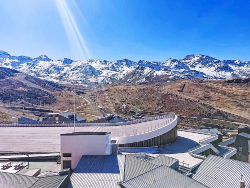 Apartment Les Olympiades-15 by Interhome in Val Thorens