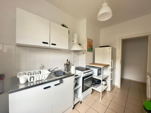 Loft with Gym • Kitchen WiFi  Free Parking - image 13