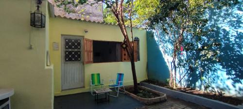 Kitnet na Casa Azul no Santa Tereza – khách sạn tại Leste