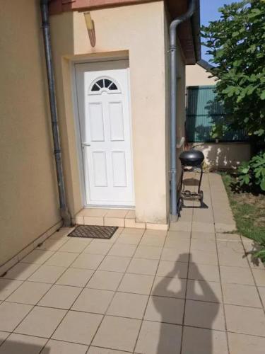 Appartement lumineux avec jardin à Le Mans 35 m² 2 pers. - image 3