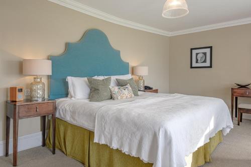 Alexandra Hotel & Restaurant – Lyme Regis