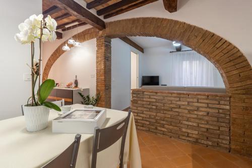 Indgang, La casetta dell'amore di Mimmi in Castel Viscardo