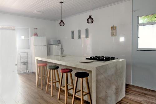 virtuve, Casa com Piscina e Churrasqueira em Baixio in Esplanada